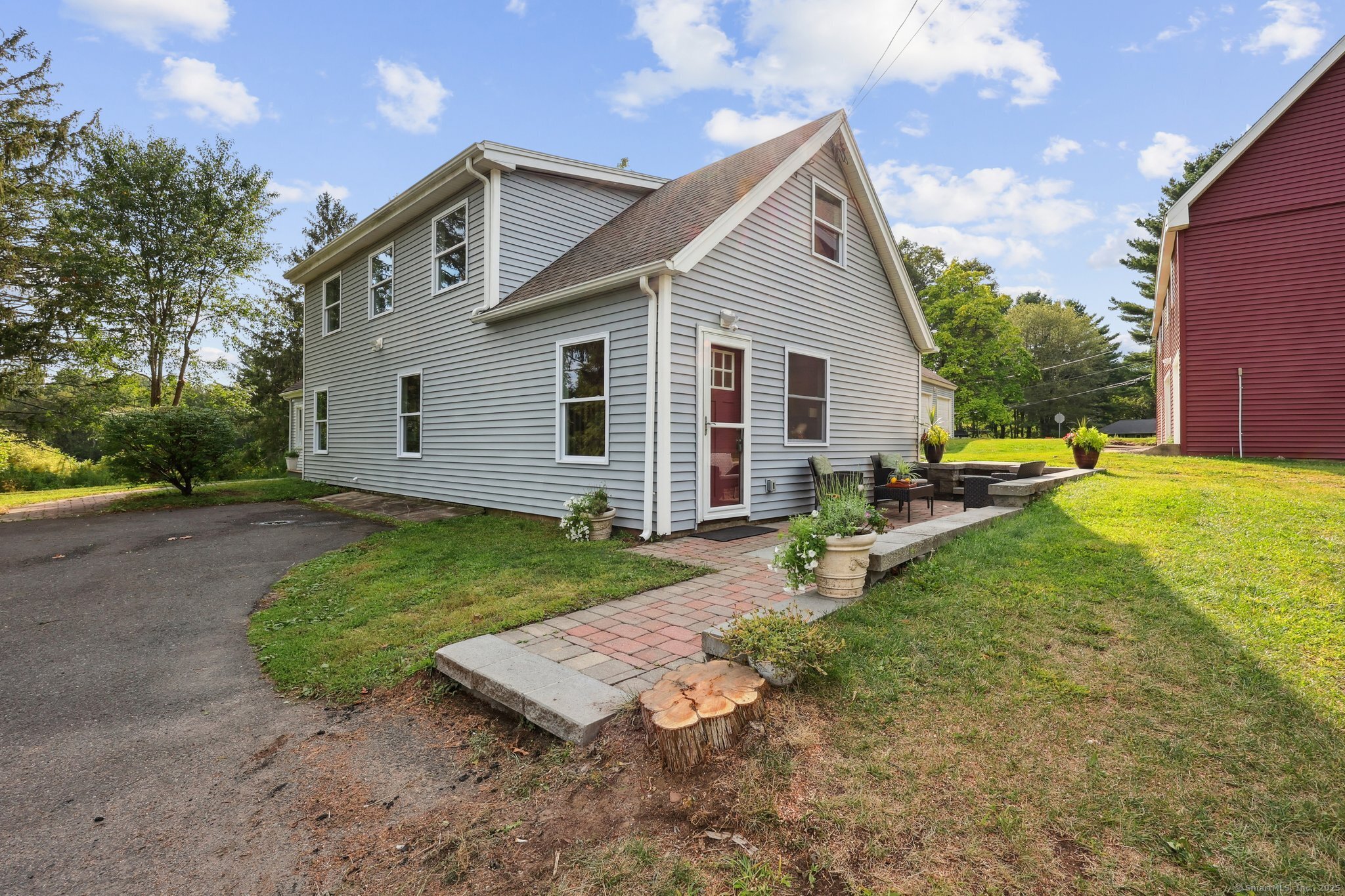 143 North Mountain Road