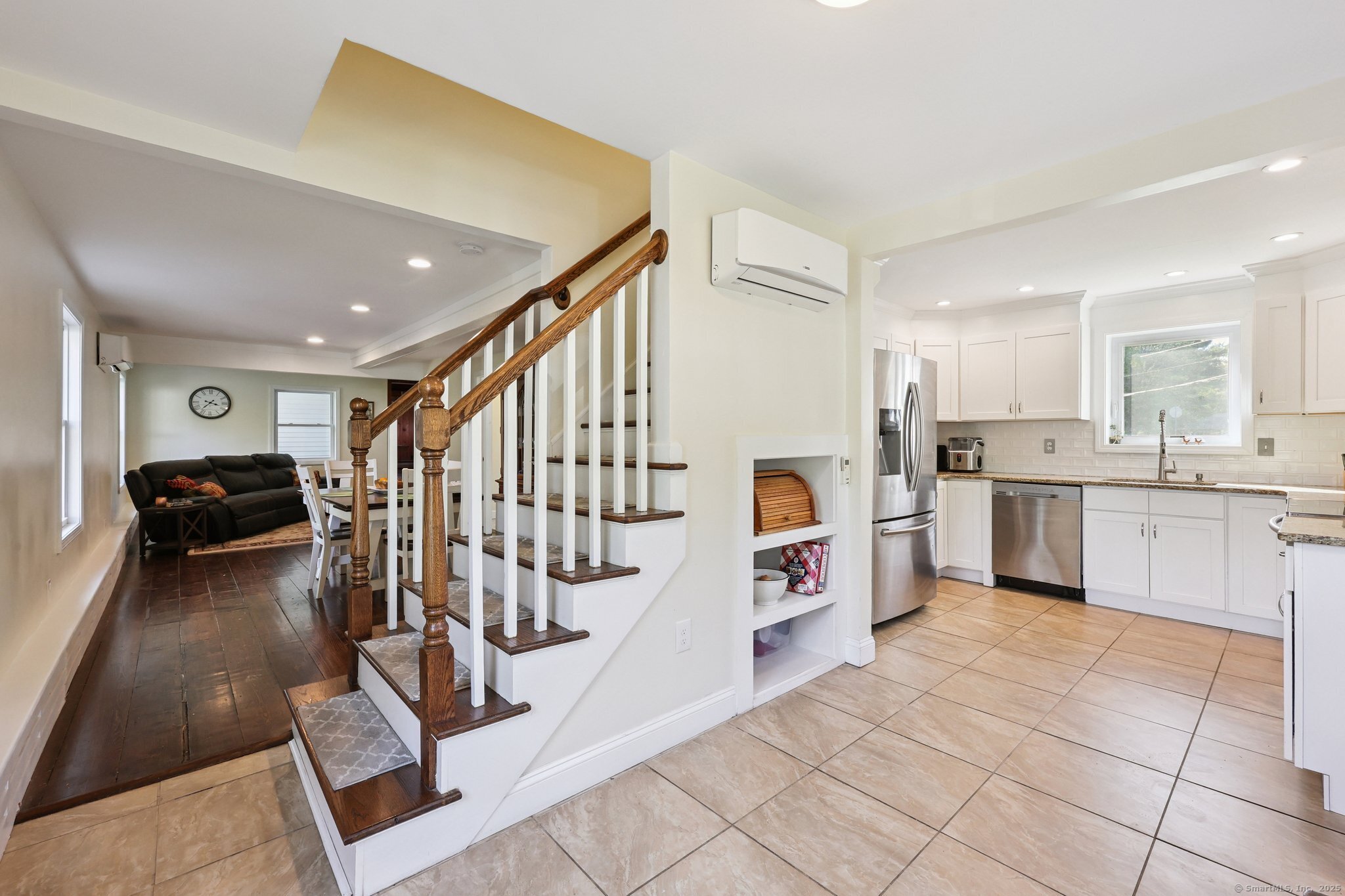 143 North Mountain Road