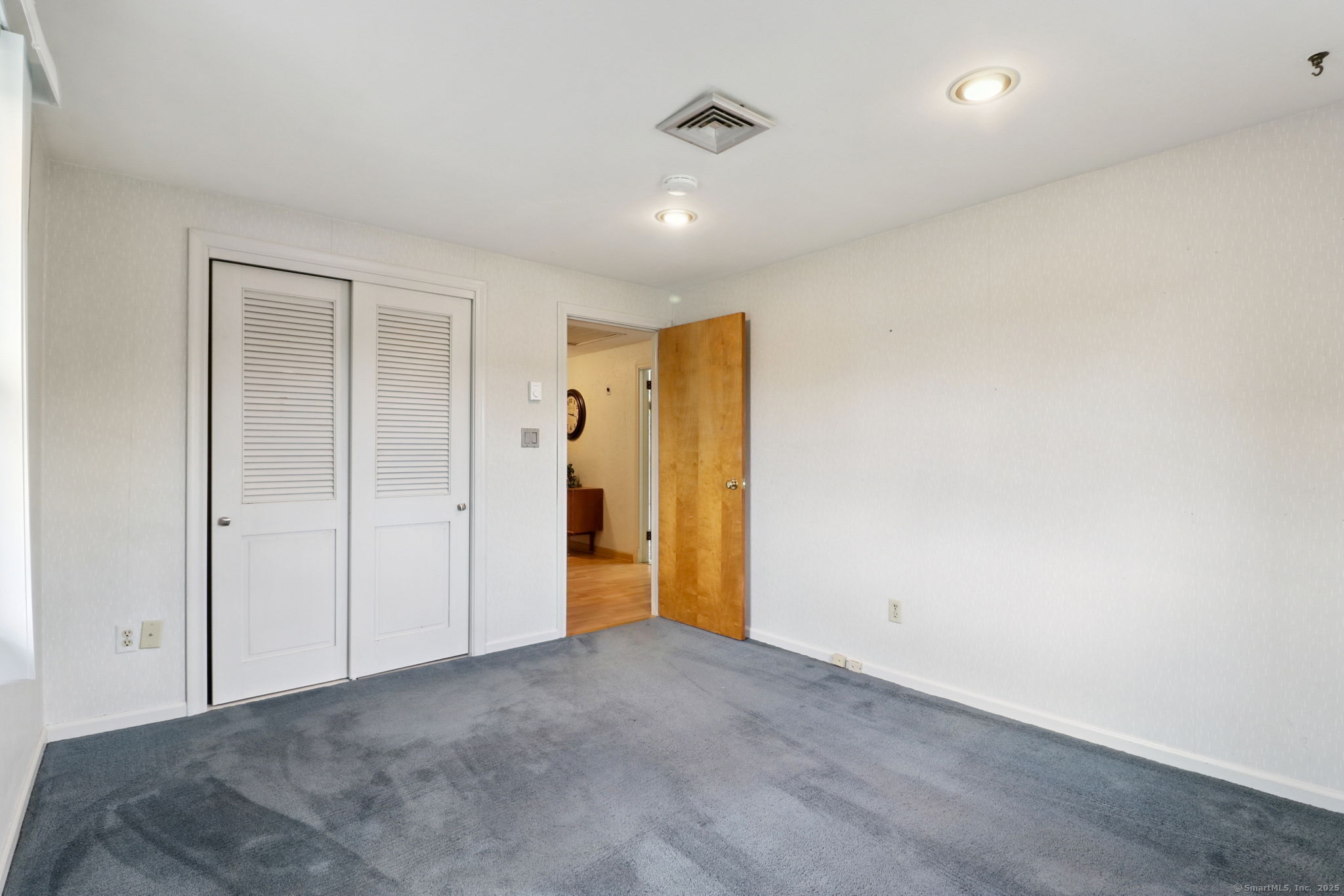 17 Valley View Drive