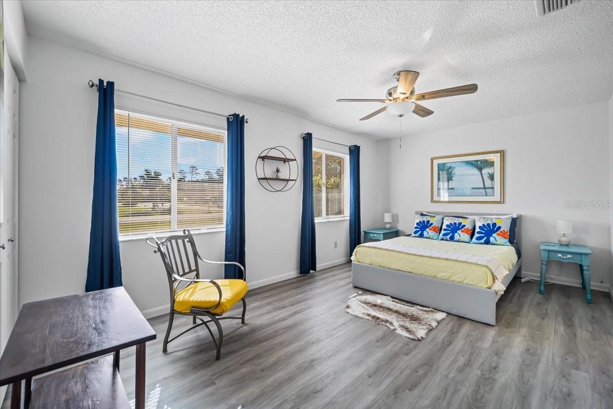 27 WASSERMAN DR