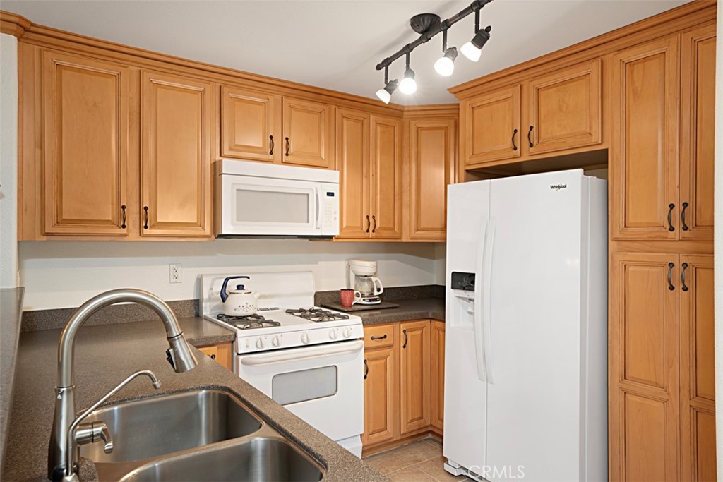 31395 Taylor Lane