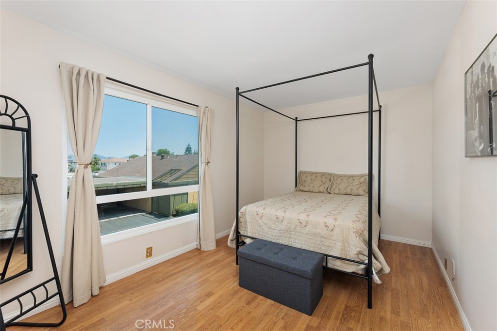 10562 Greenford Drive