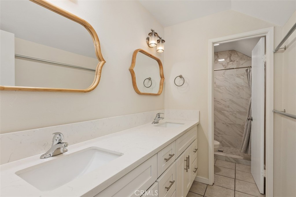10562 Greenford Drive