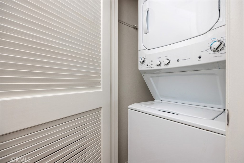 414 Avenida De La Luna