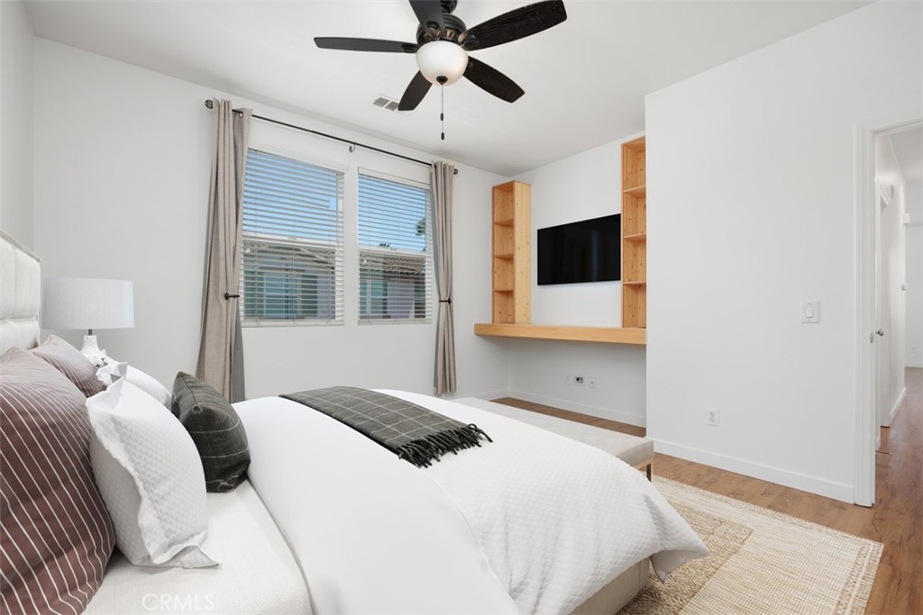 414 Avenida De La Luna