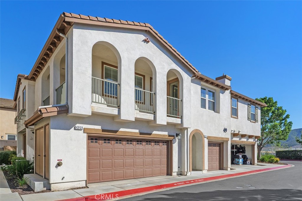 43114 Avenida Abril