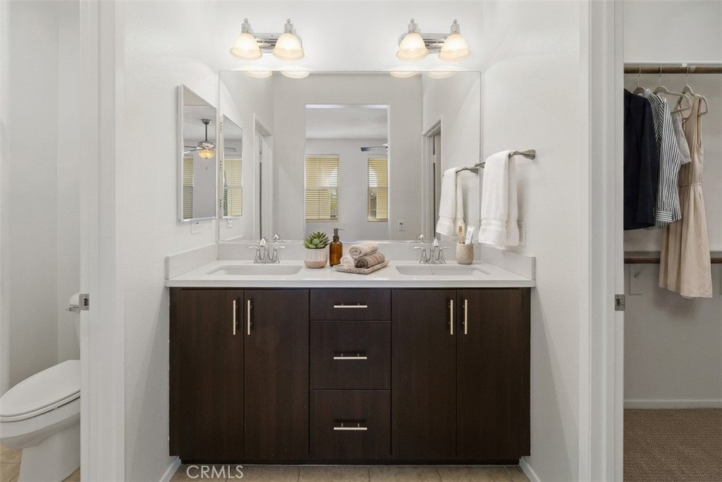 43114 Avenida Abril