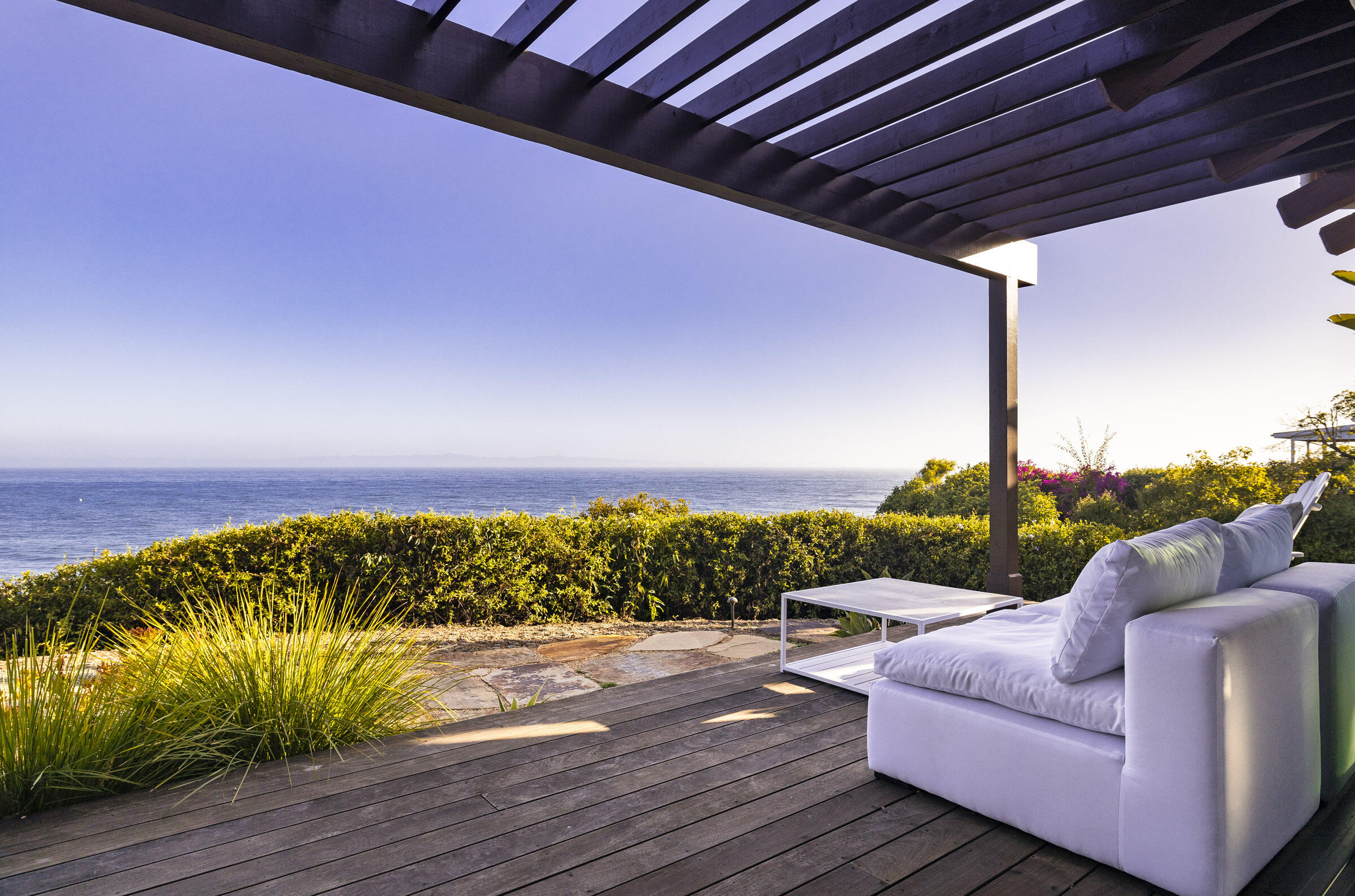 1409 Shoreline Drive