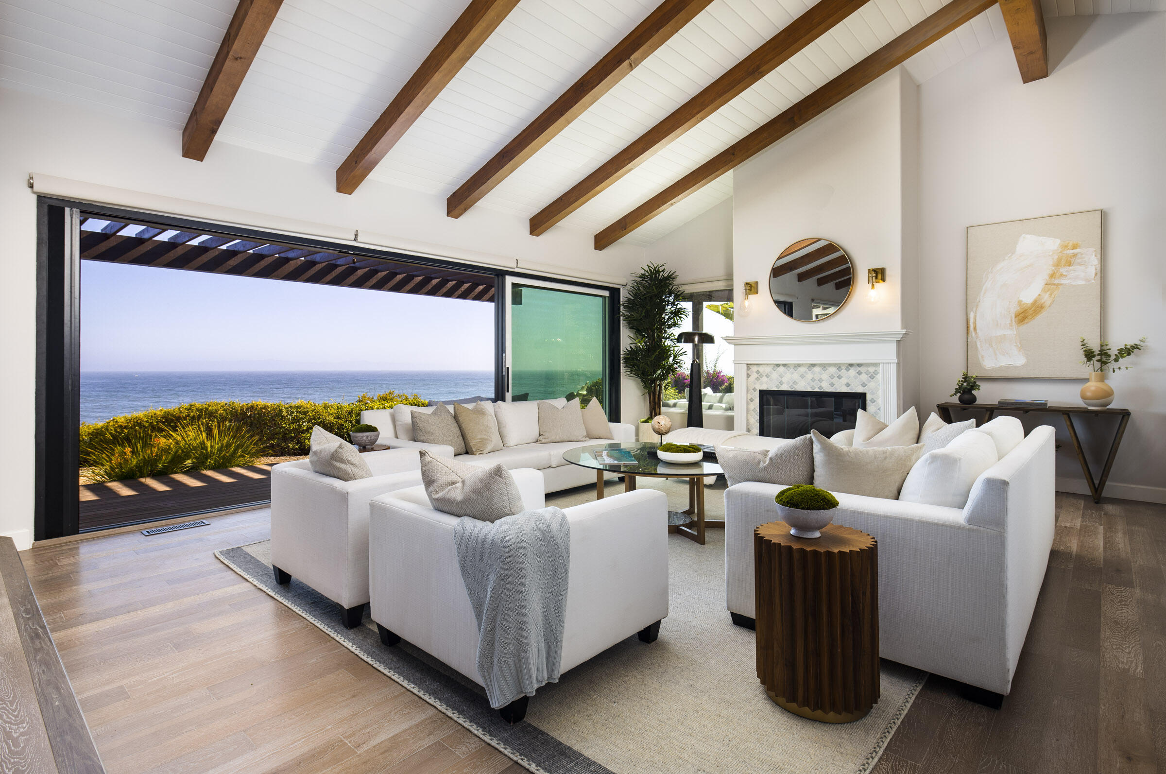 1409 Shoreline Drive