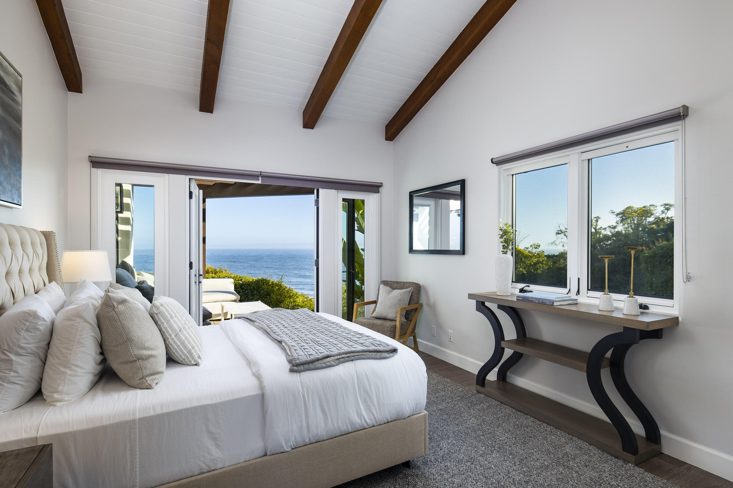 1409 Shoreline Drive