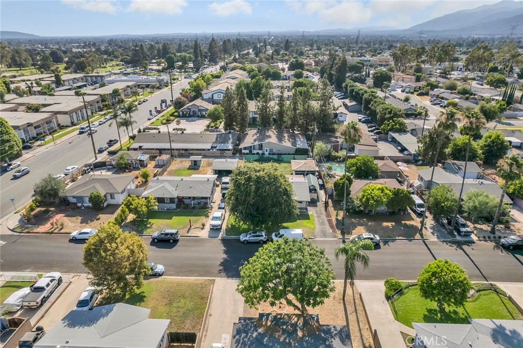 1371 S Bender Avenue