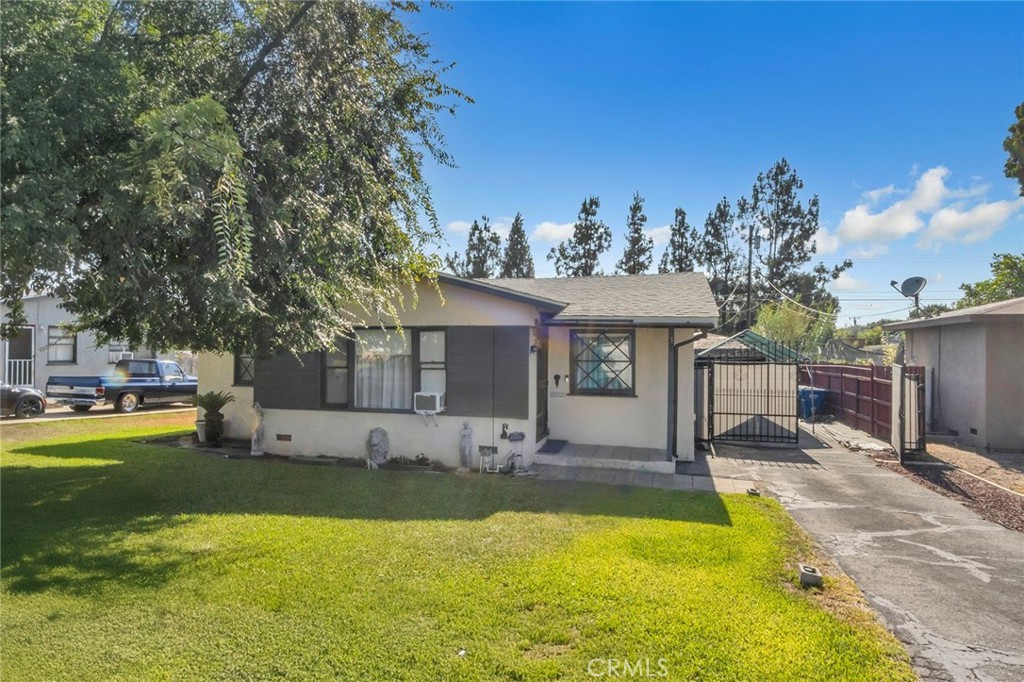 1371 S Bender Avenue