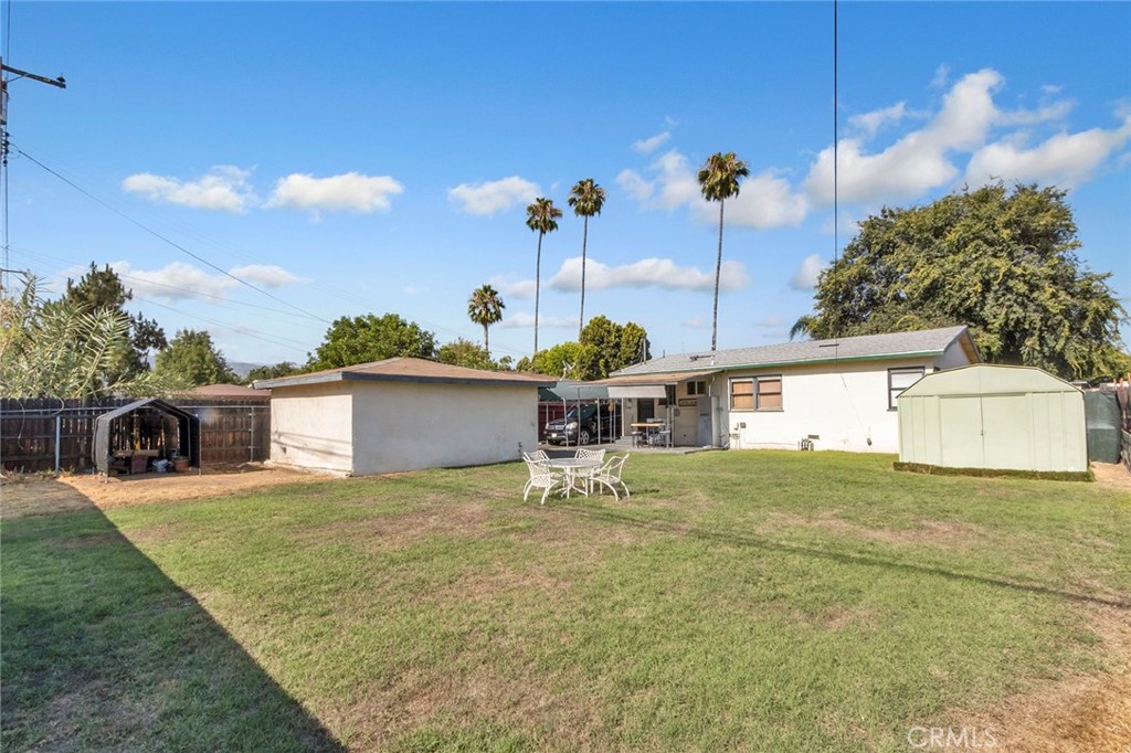 1371 S Bender Avenue