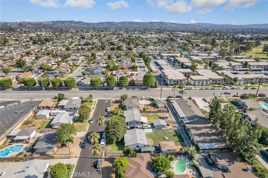 1371 S Bender Avenue