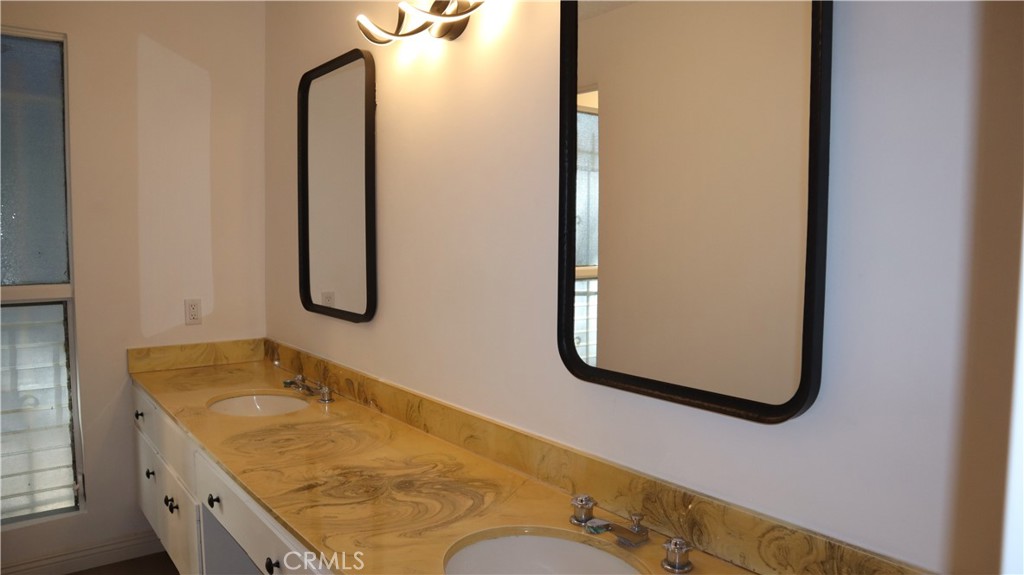 3345 Country Club Drive