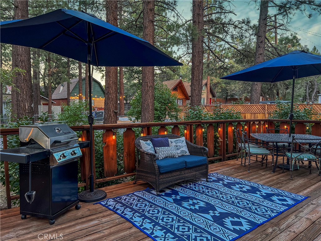 300 Los Angeles Avenue