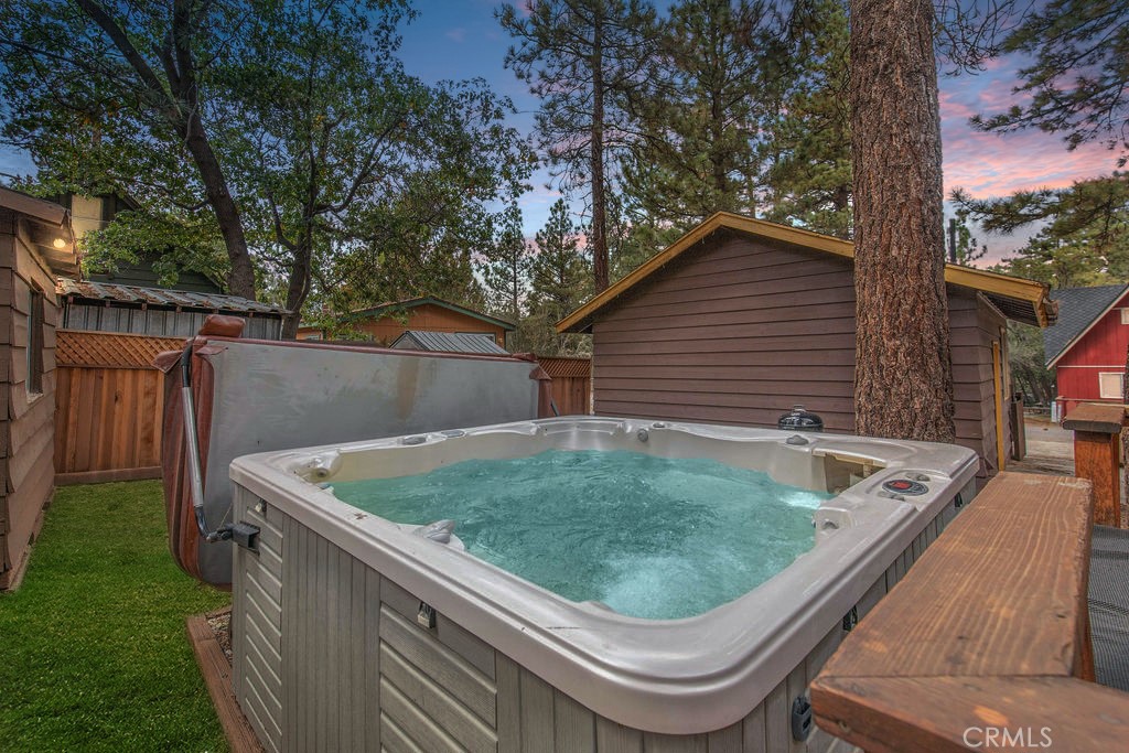 300 Los Angeles Avenue