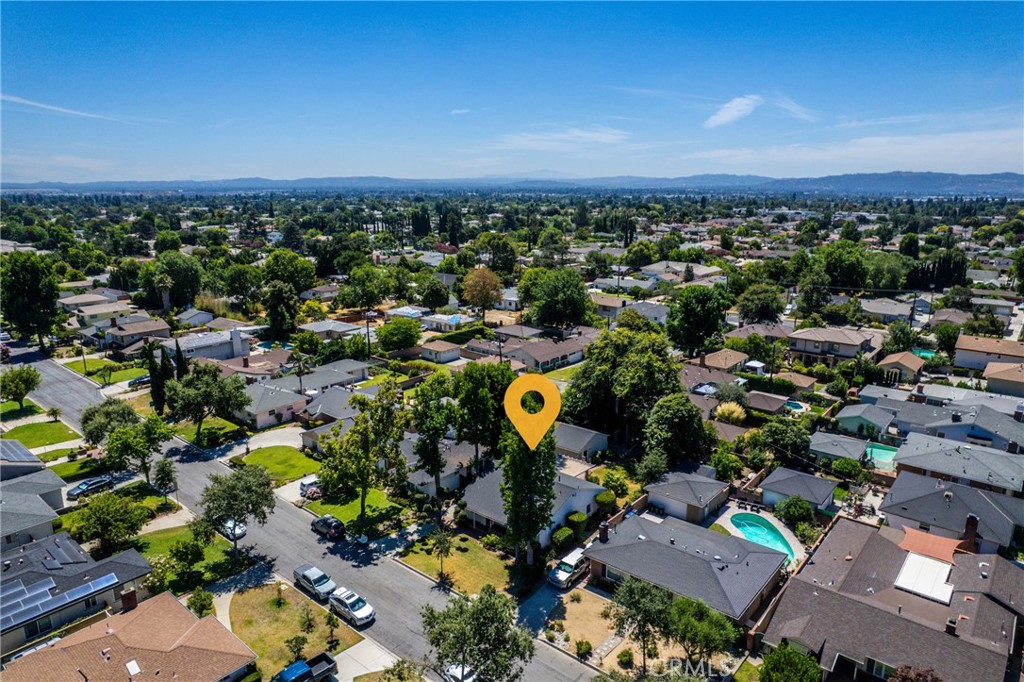 9844 Estrella Avenue