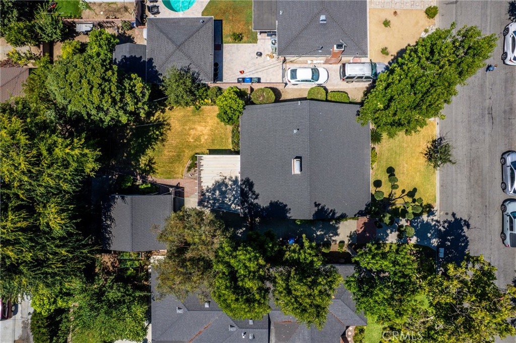 9844 Estrella Avenue