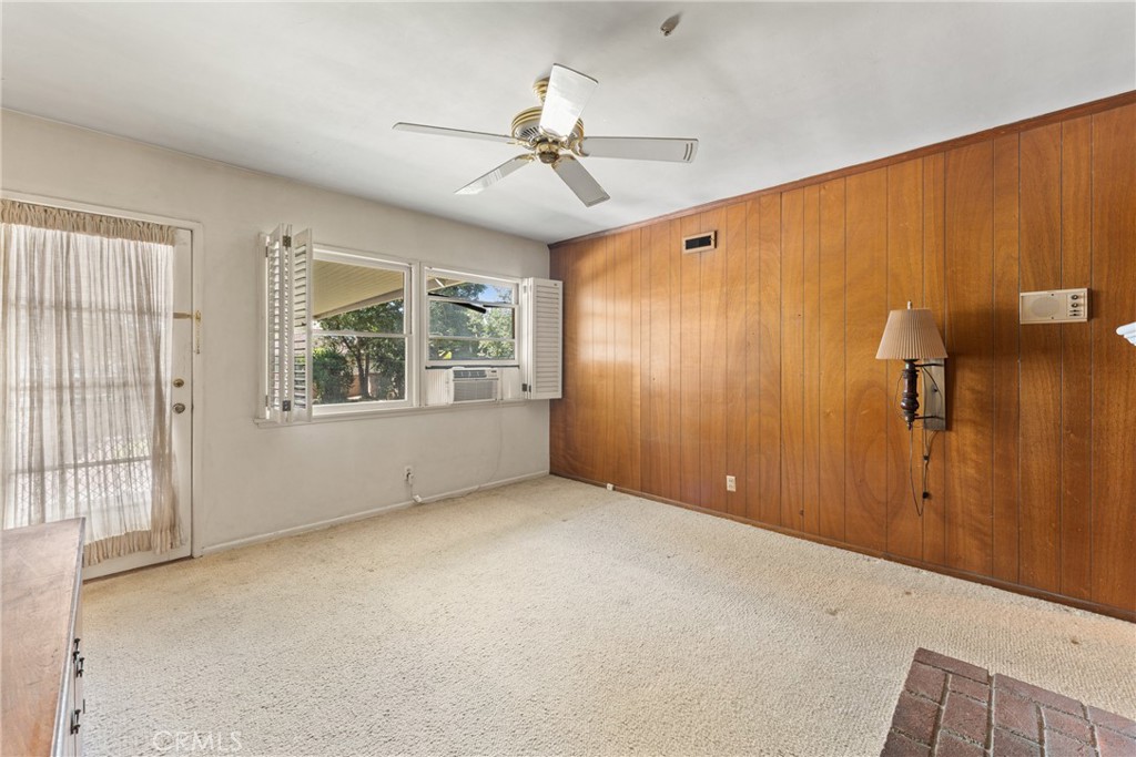 9844 Estrella Avenue