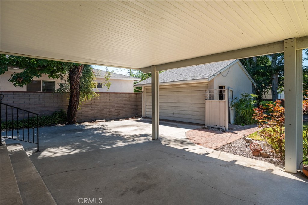 9844 Estrella Avenue