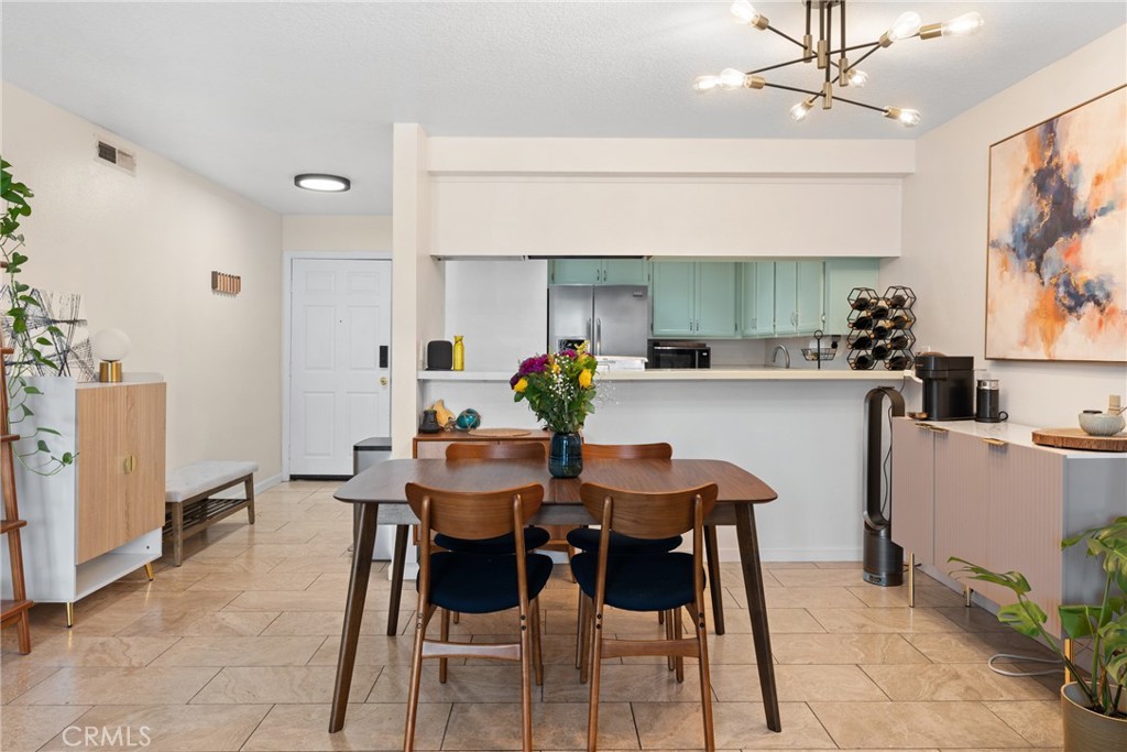 1207 Obispo Avenue 107