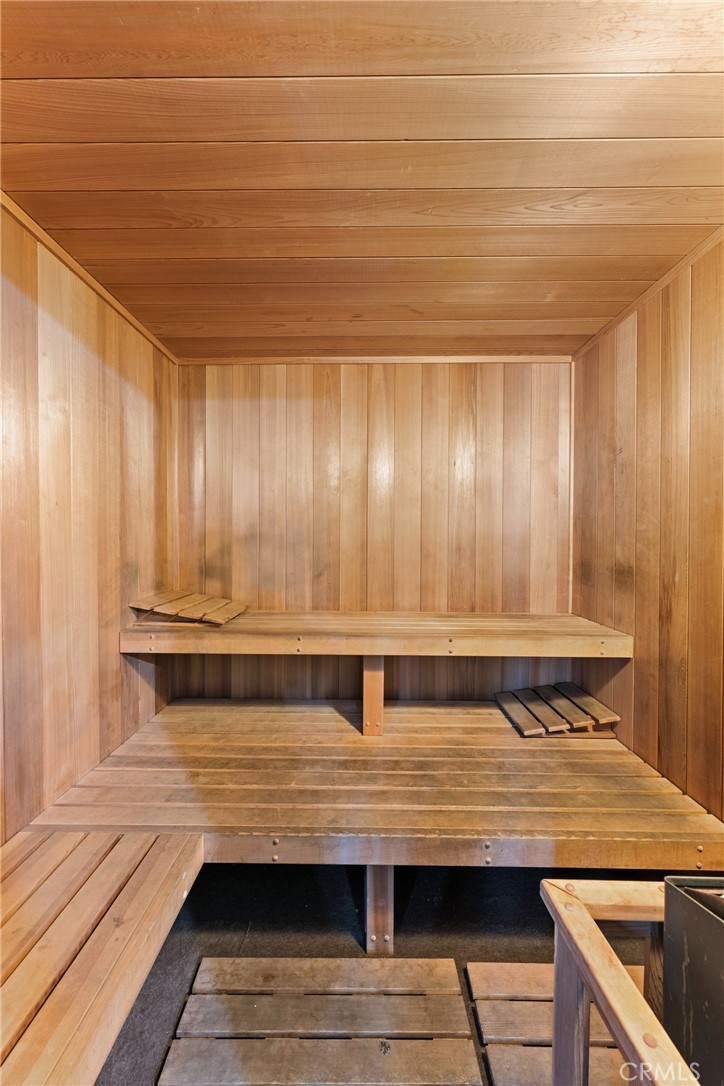 1207 Obispo Avenue 107