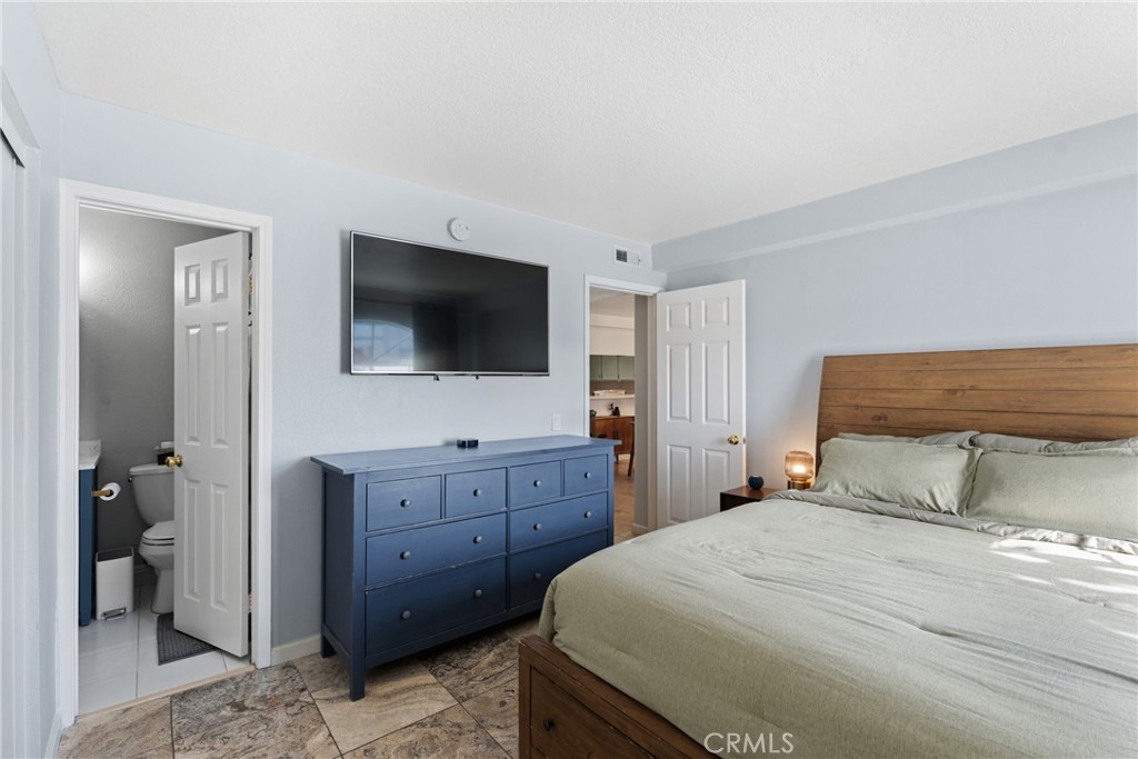 1207 Obispo Avenue 107