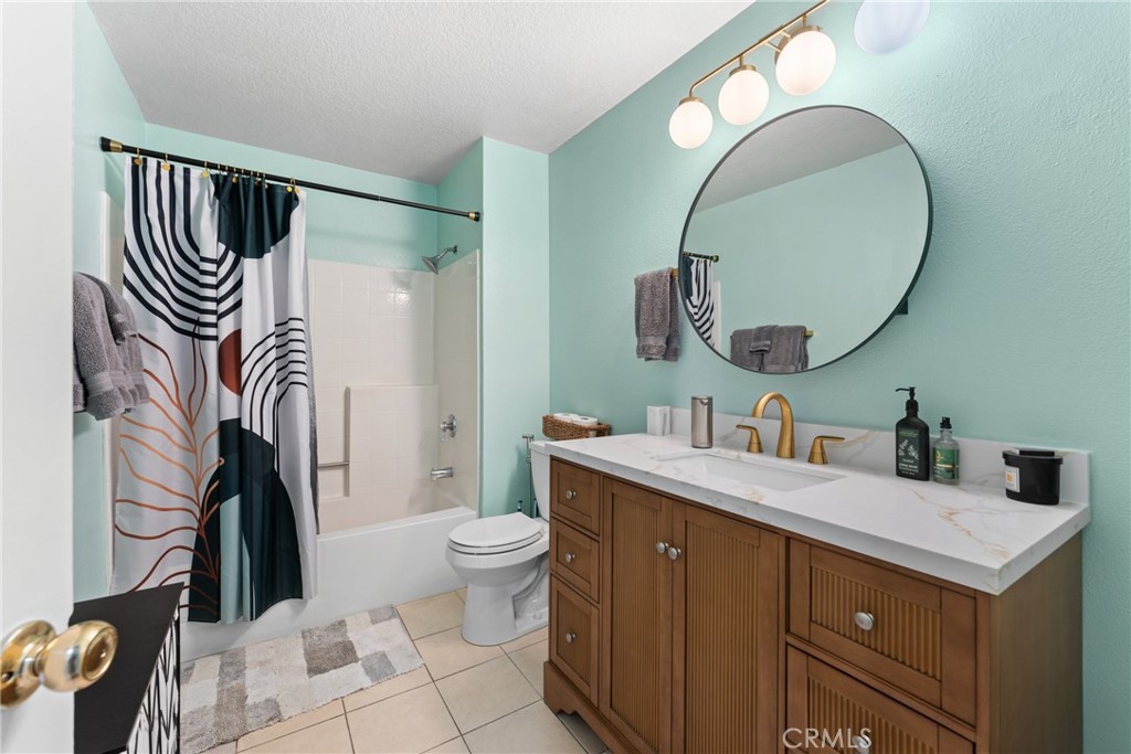 1207 Obispo Avenue 107