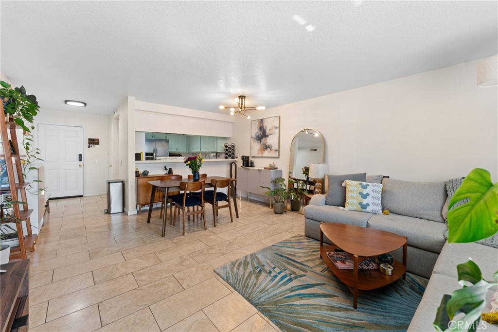 1207 Obispo Avenue 107