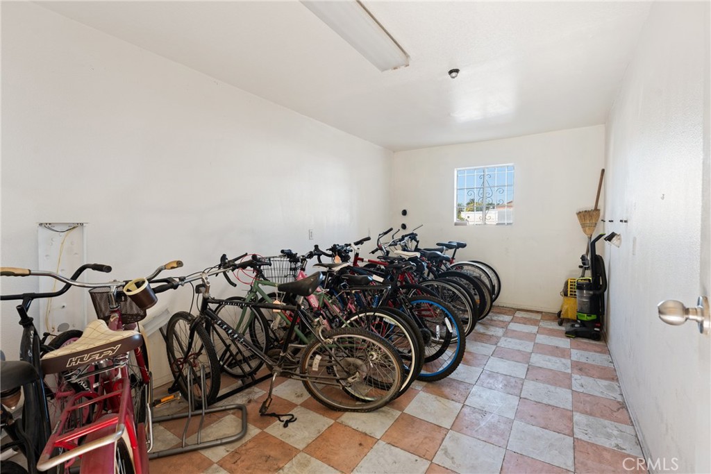 1207 Obispo Avenue 107