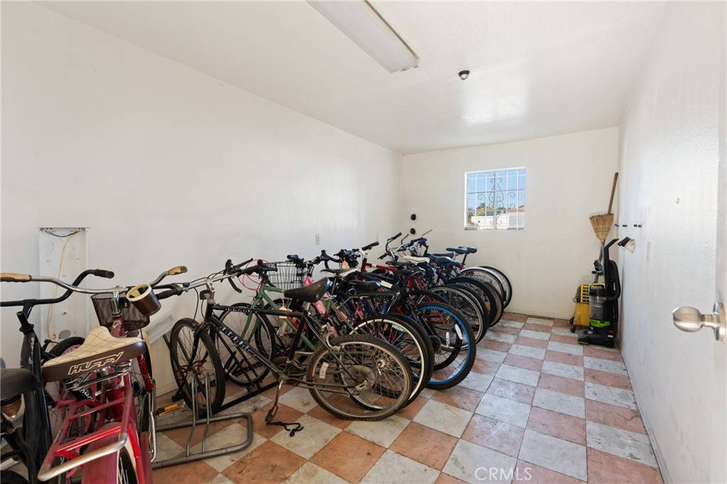 1207 Obispo Avenue 107