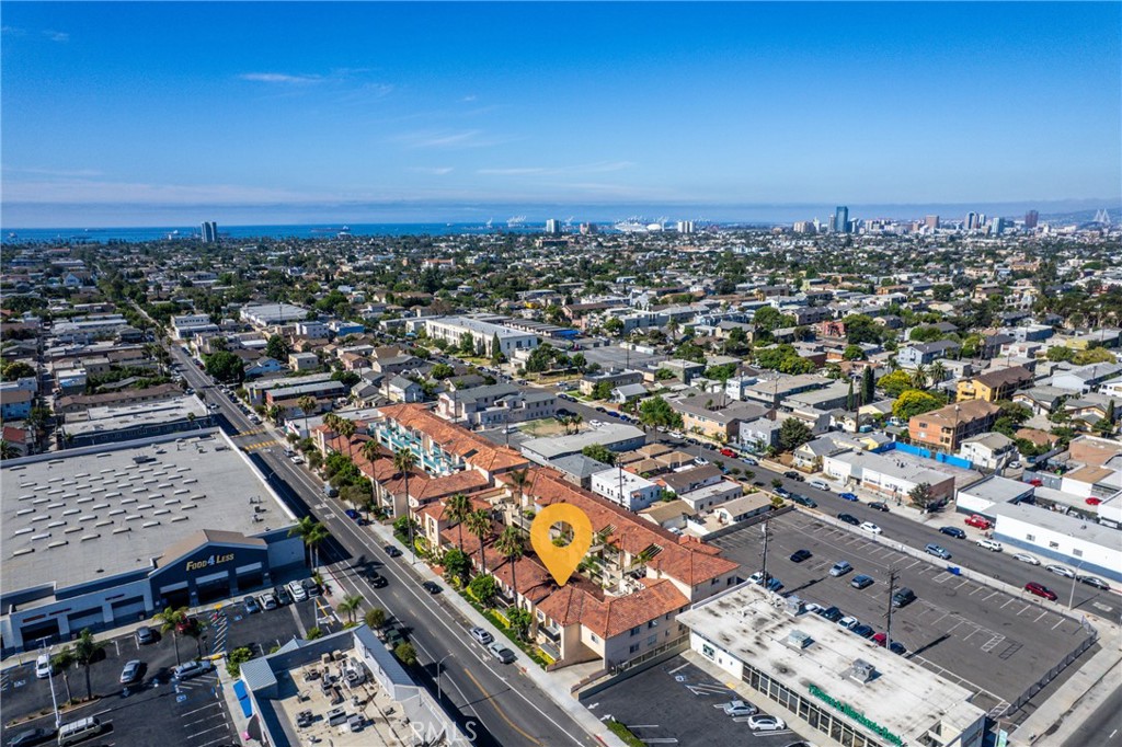 1207 Obispo Avenue 107