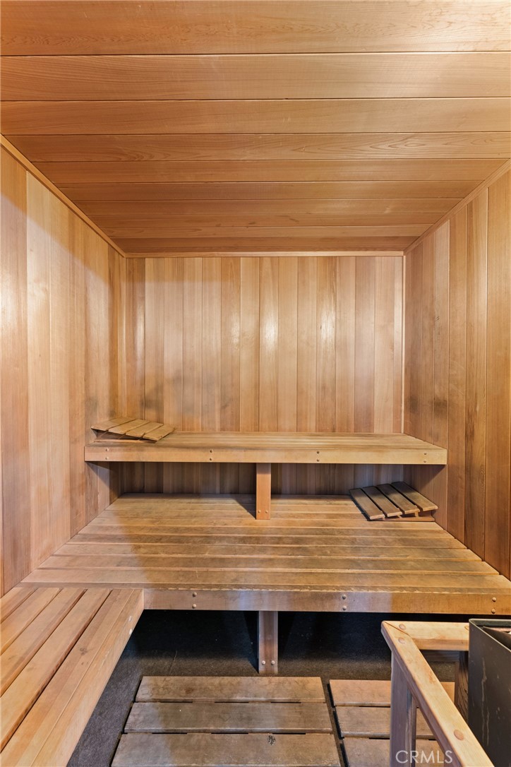 1207 Obispo Avenue 107