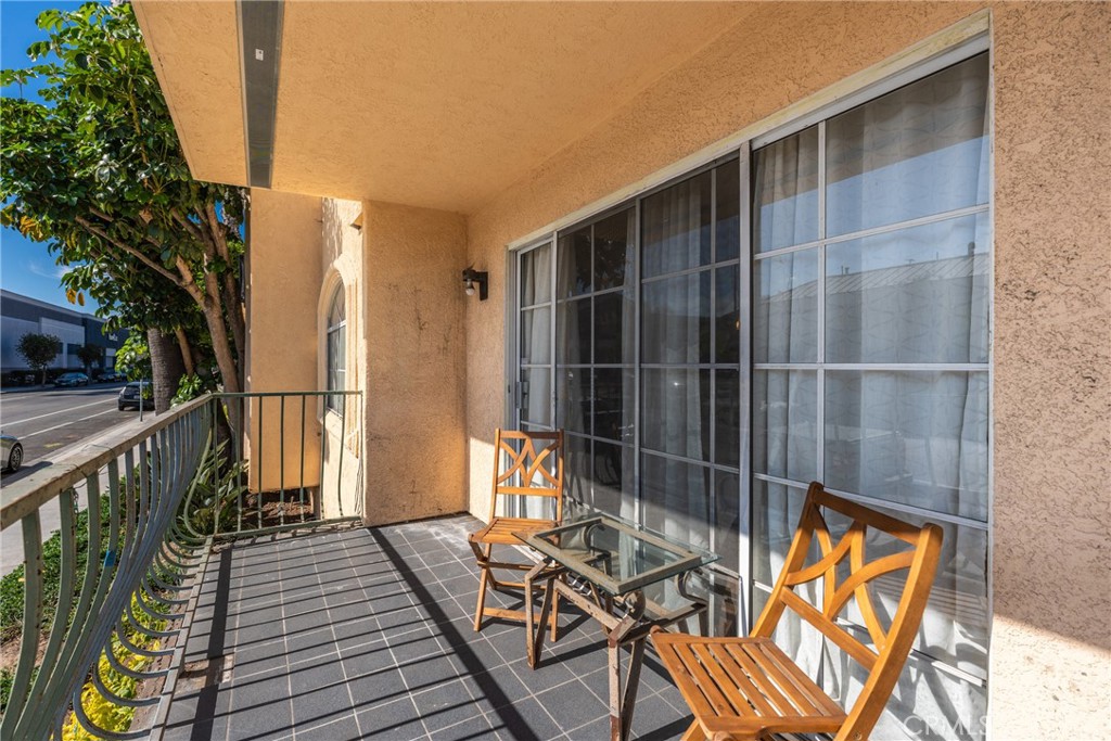 1207 Obispo Avenue 107