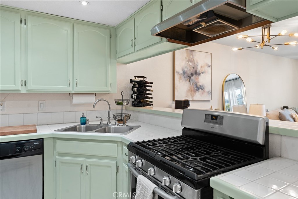 1207 Obispo Avenue 107