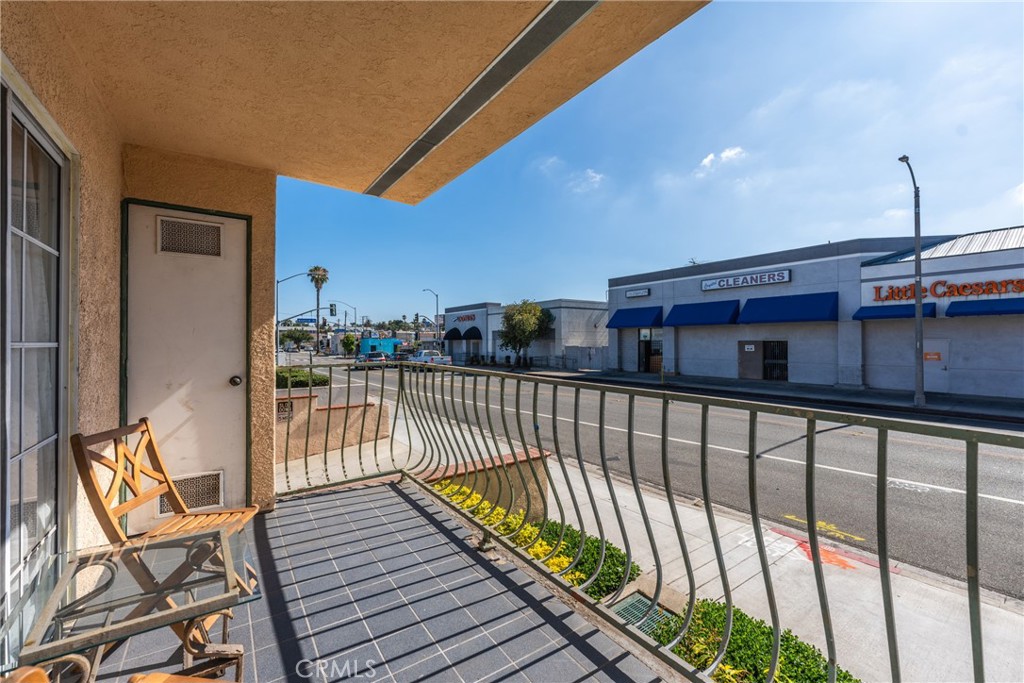 1207 Obispo Avenue 107