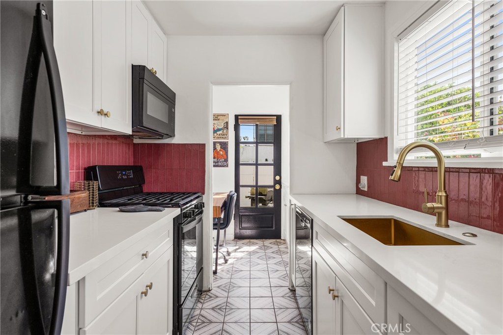 5512 Willowcrest