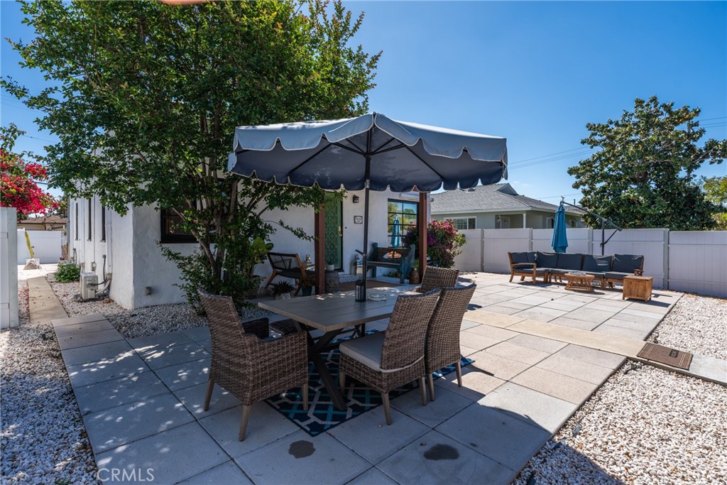 5512 Willowcrest