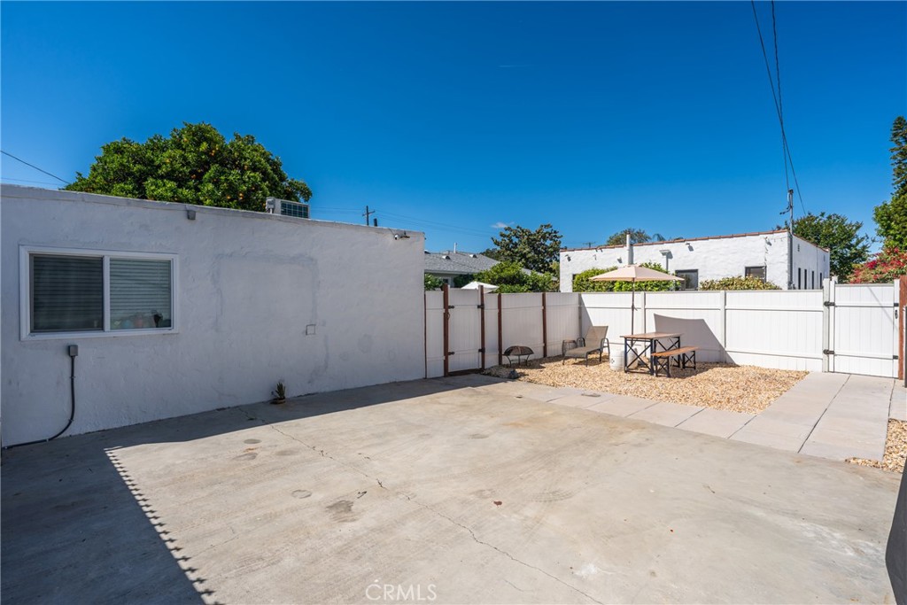 5512 Willowcrest