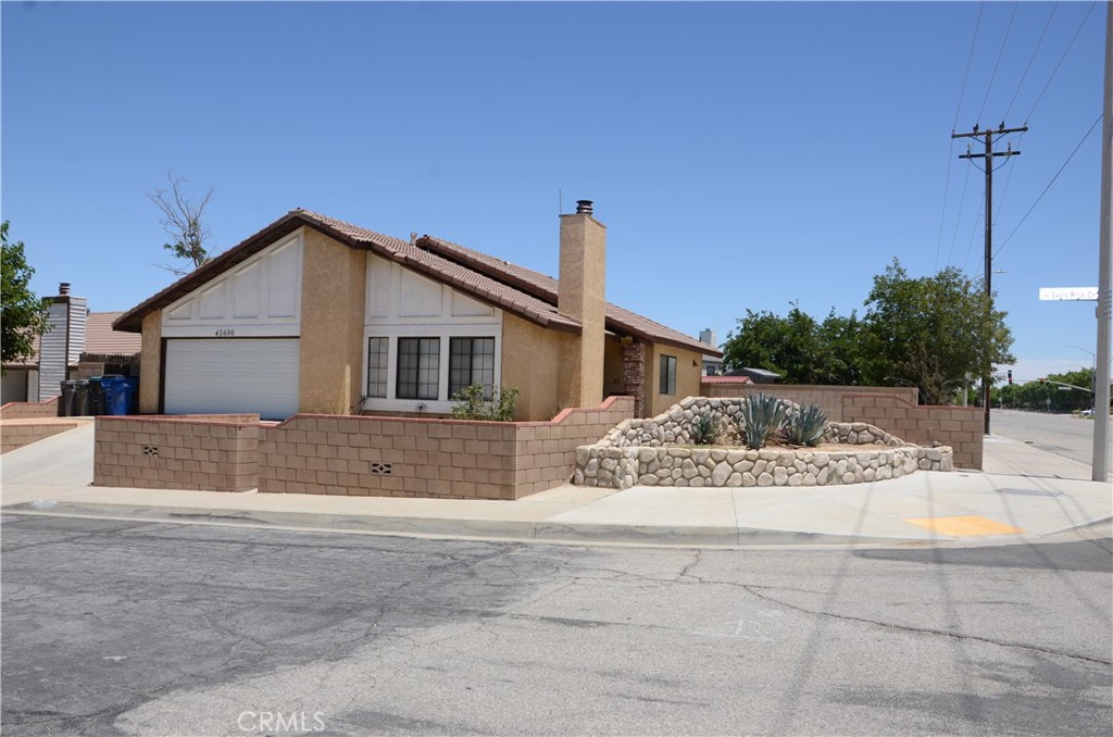 43600 Santa Rosa Circle