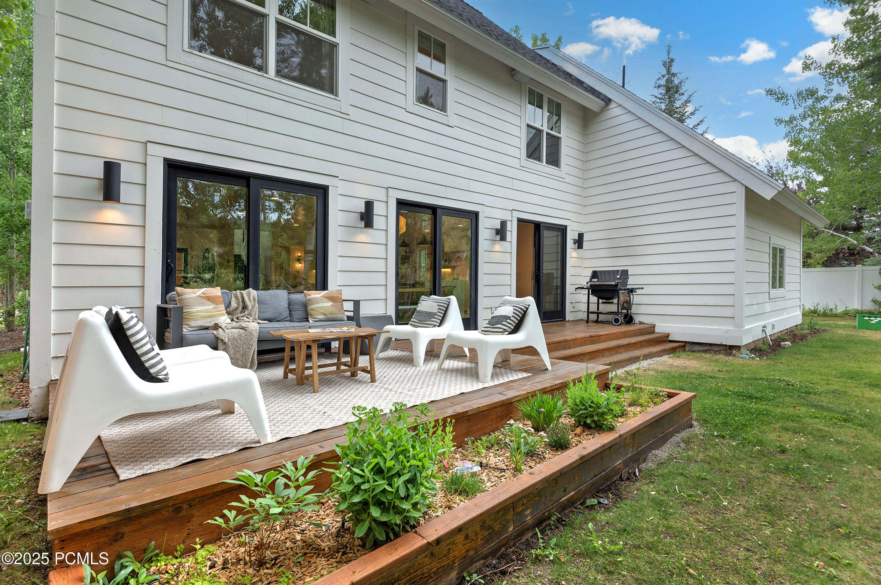 2512 Lily Langtree Court