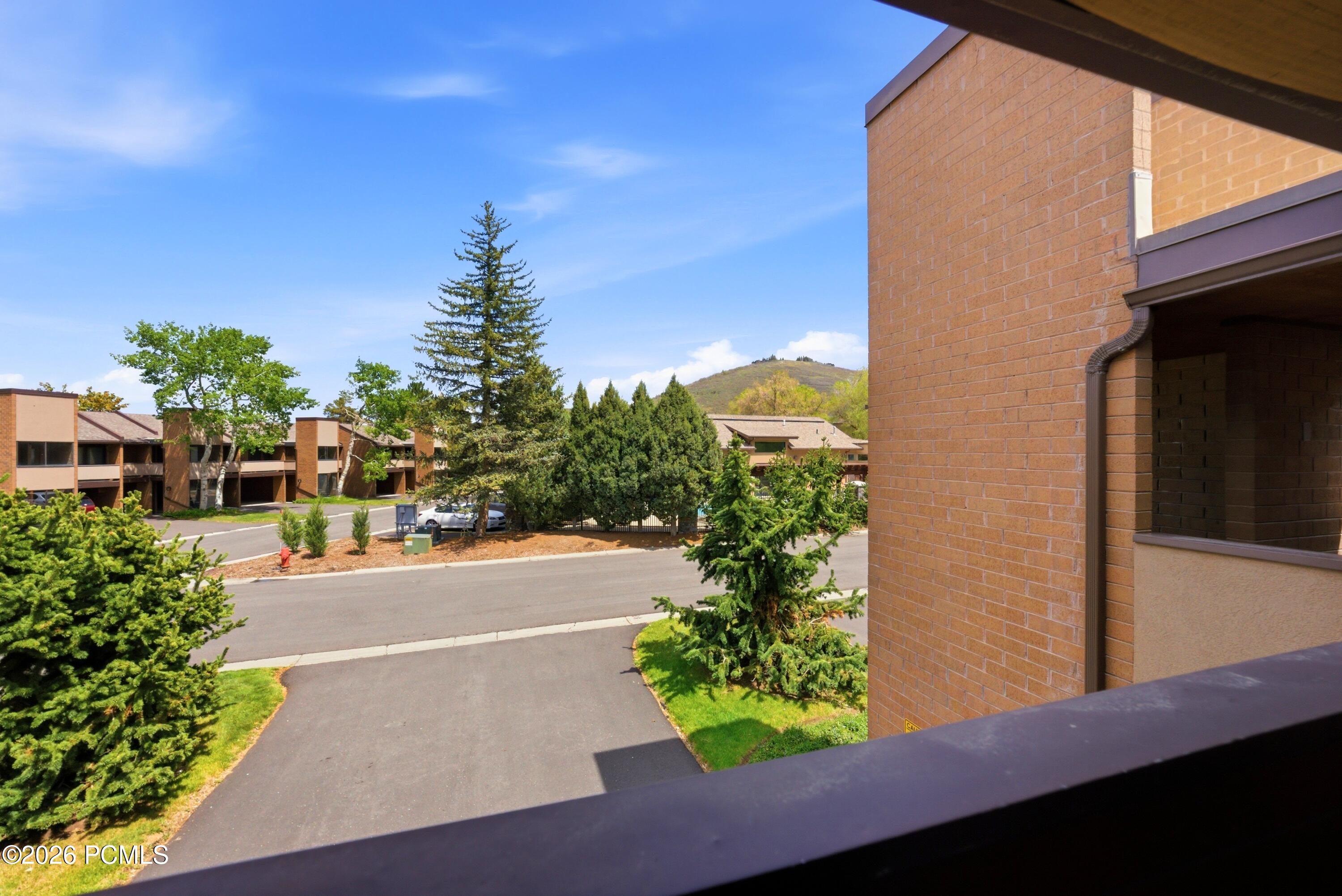 1725 Captain Molly Drive