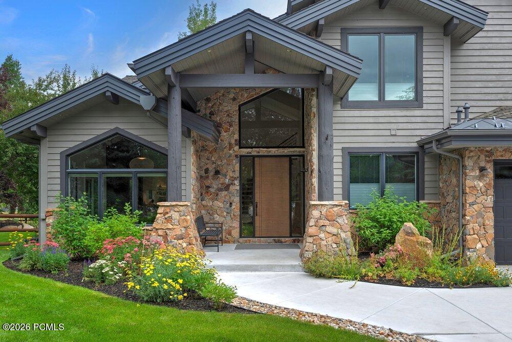 5200 Haystack Court