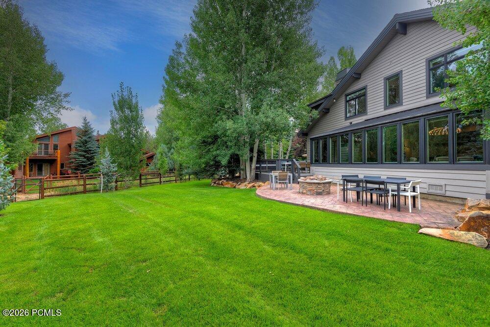 5200 Haystack Court