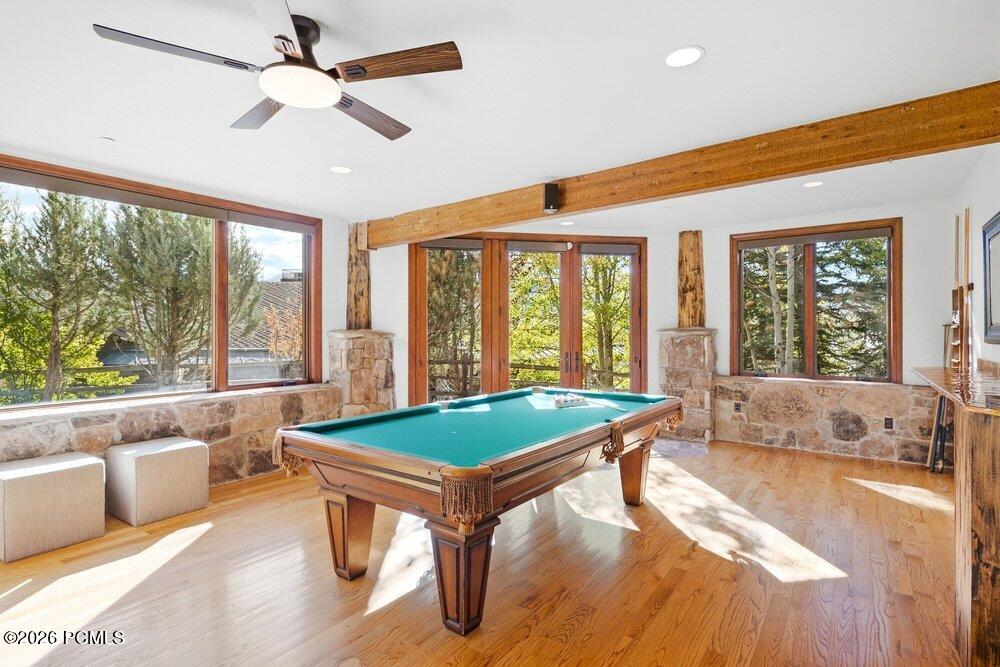 2555 Larkspur Drive