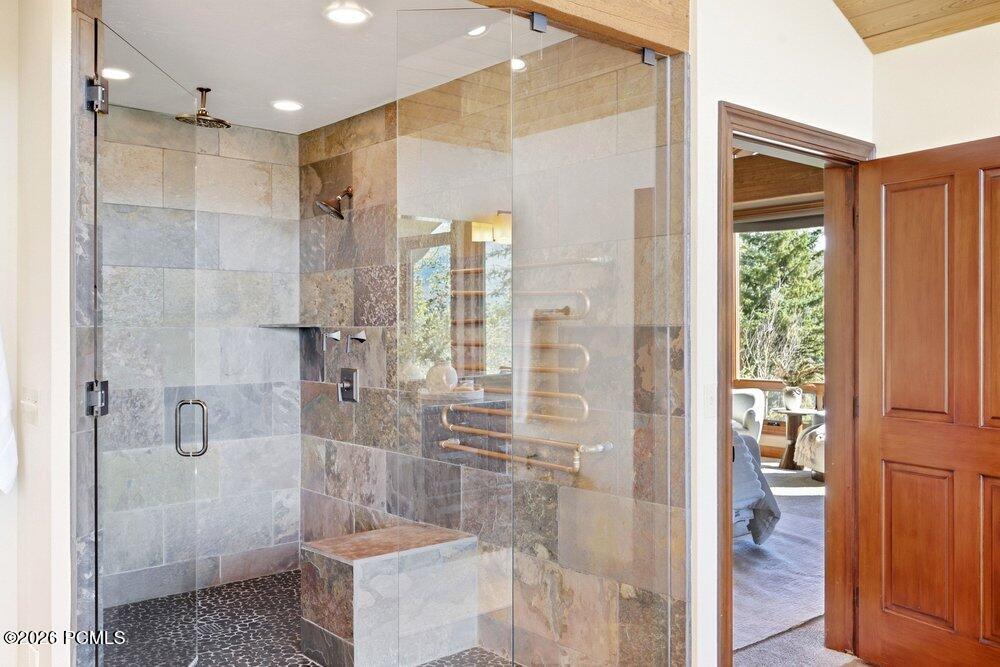 2555 Larkspur Drive