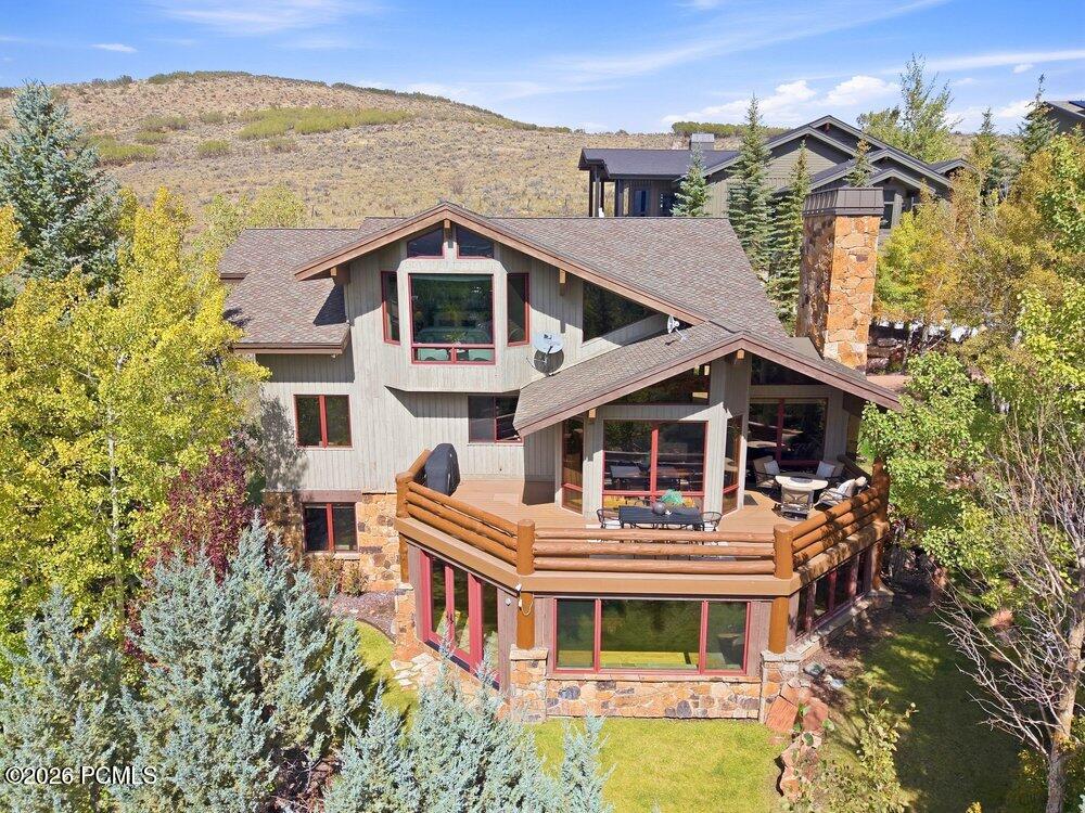 2555 Larkspur Drive