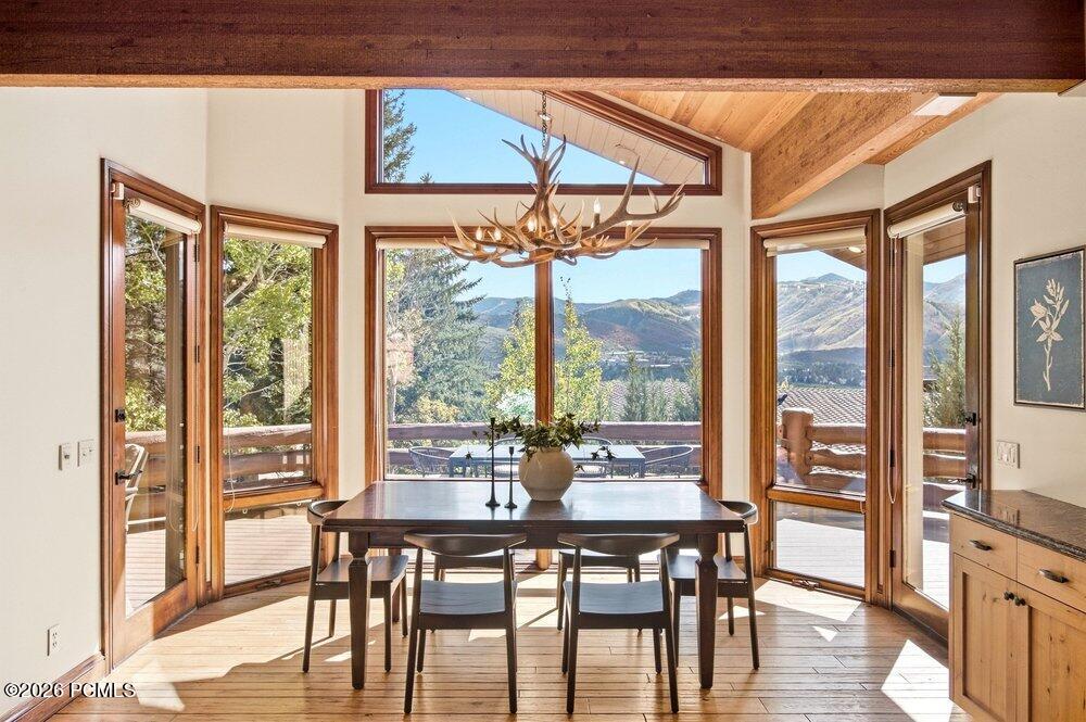2555 Larkspur Drive