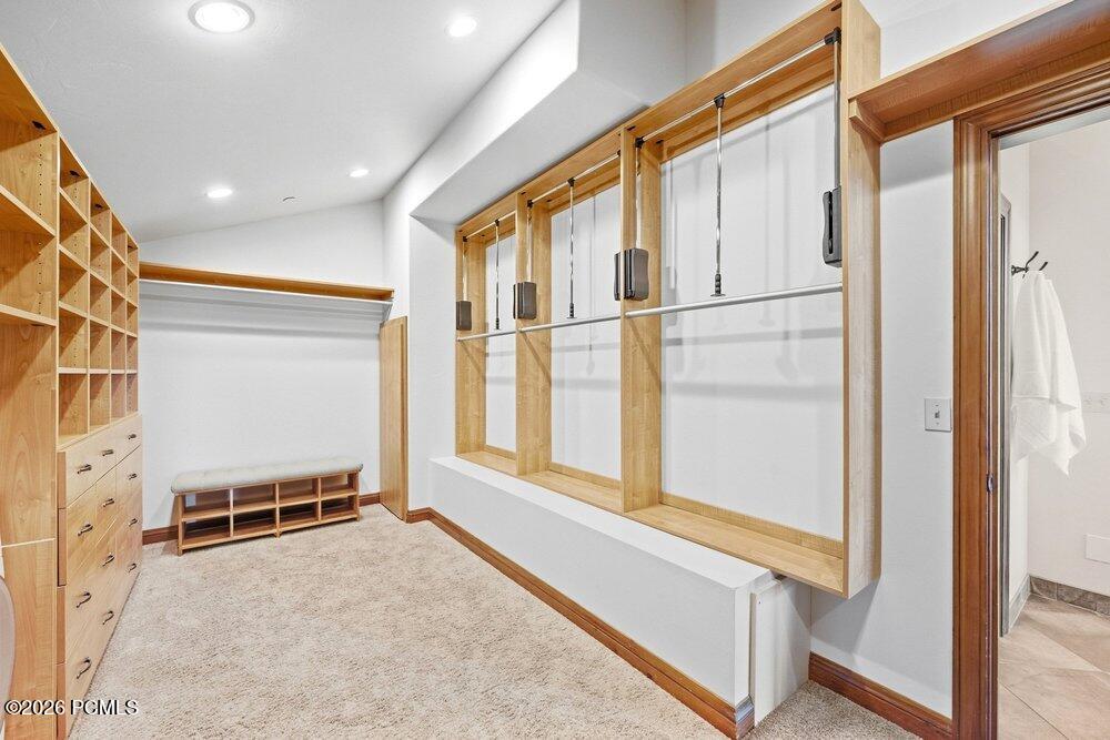 2555 Larkspur Drive